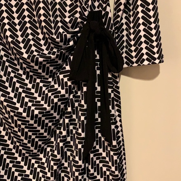 AA Studio Pattern Dress - Picture 4 of 4